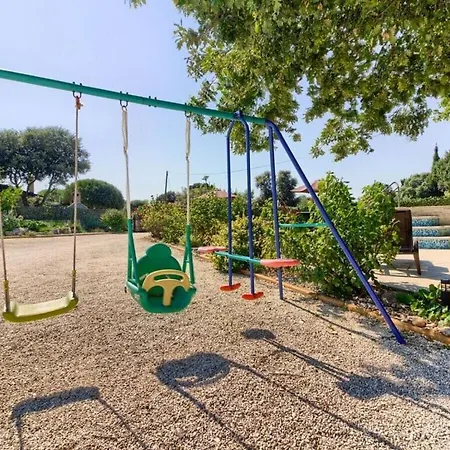 Villa Nera 1500m Beach